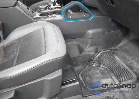 2022 Ford Bronco Black Diamond из США, поврежденный, VIN 1FMEE5DH3NLB35950